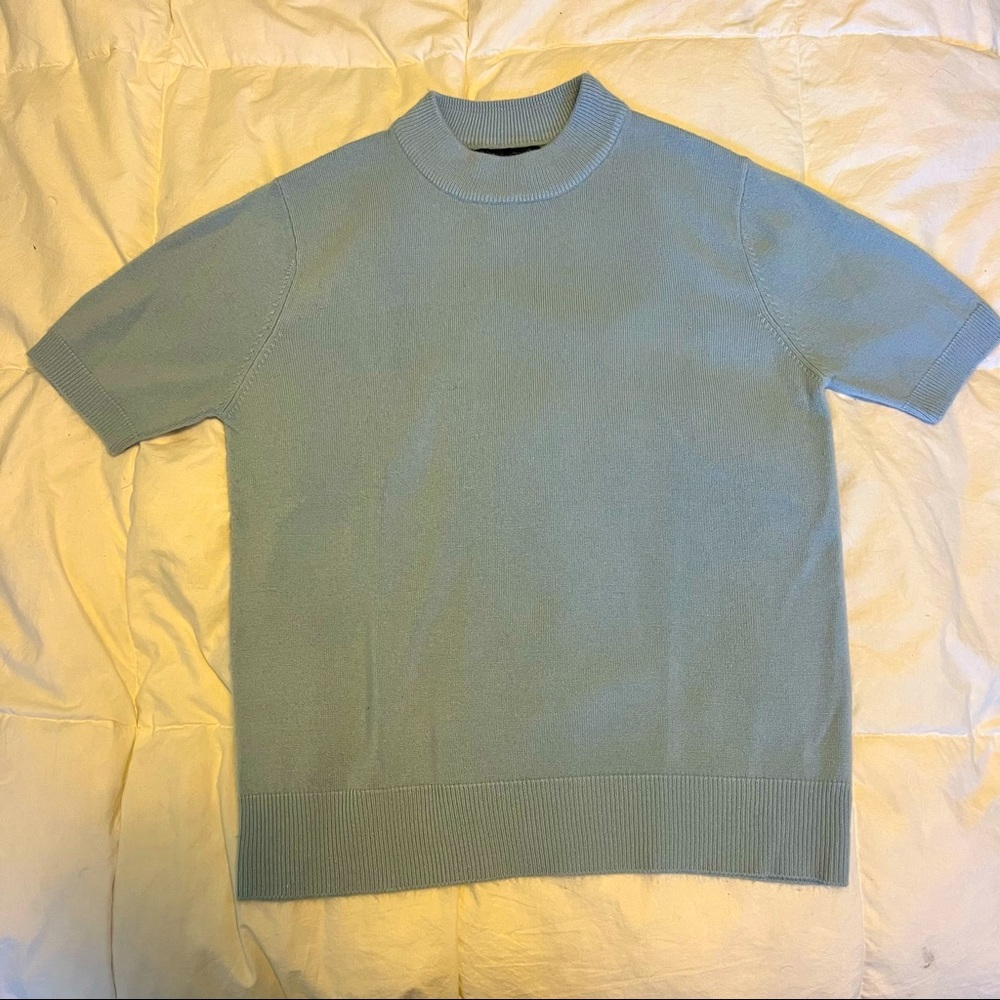 Mock turtleneck short sleeved sweater